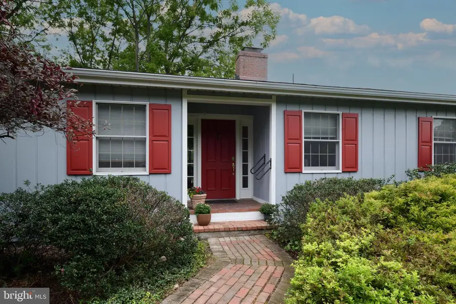 645 Royal Cir, State College, PA 16801 - #2