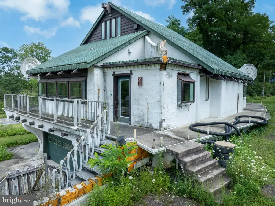 131 Tucker Rd, Spring Mills, PA 16875 - #3
