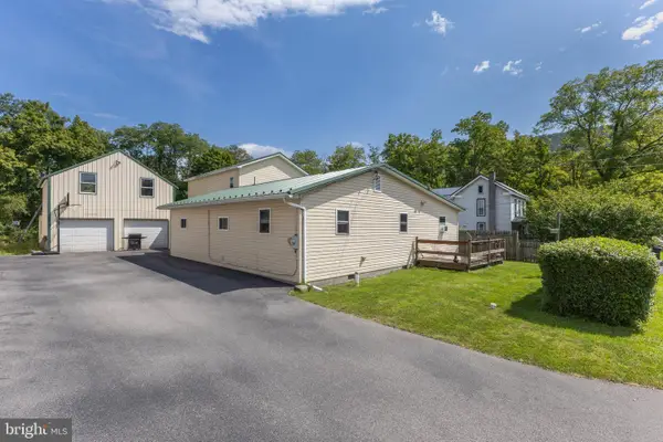 1112 Furnace St, JULIAN, PA 16844