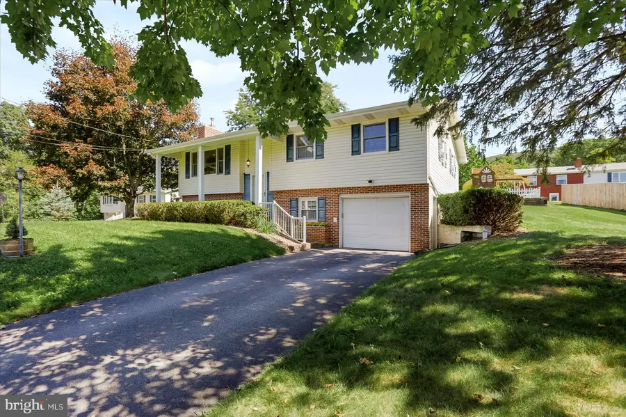 687 Thompson St, Lemont, PA 16851 - #2