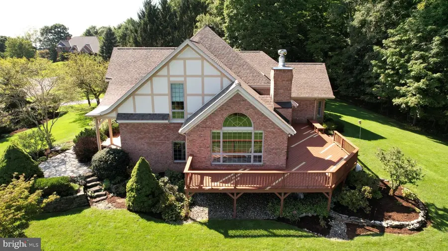 110 Aspen Dr, Boalsburg, PA 16827 - #3