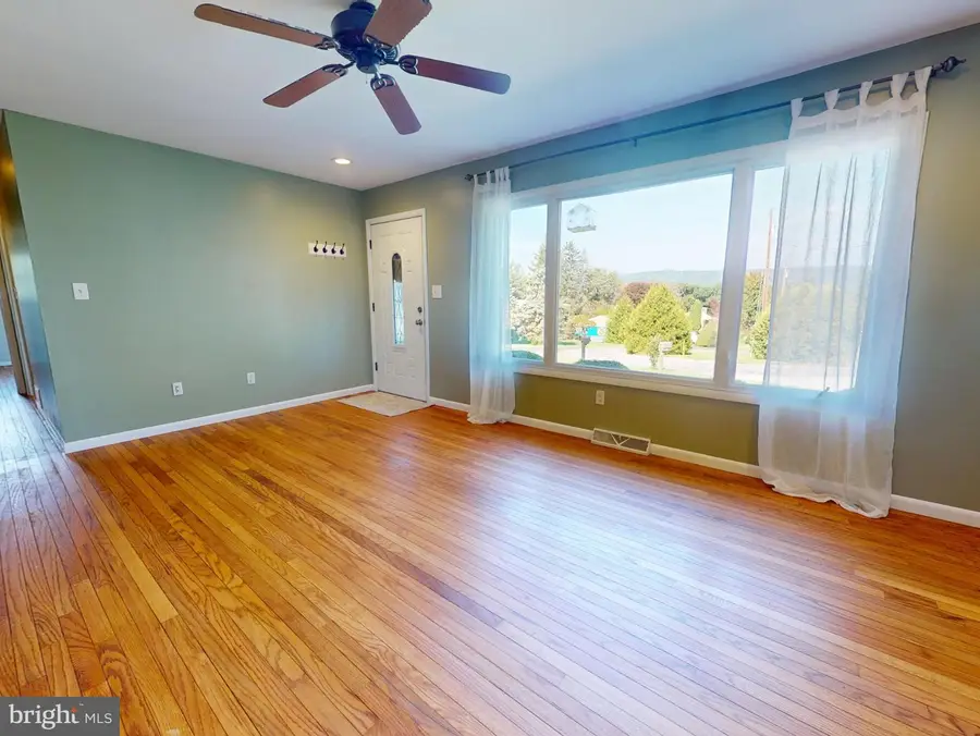 178 Bel Air Hills Rd, Bellefonte, PA 16823 - #2