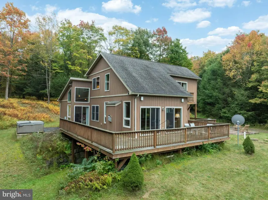 498 Decker Valley Rd, Spring Mills, PA 16875 - #2