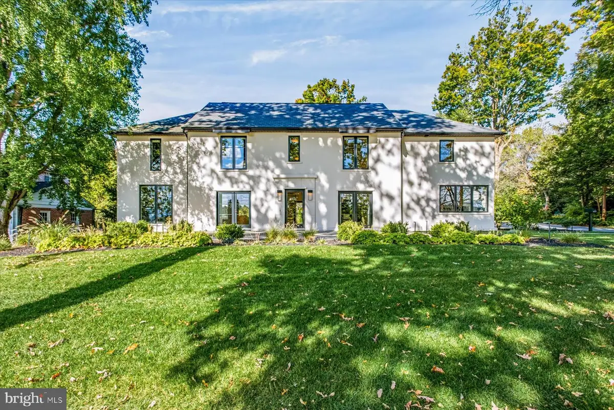 601 W Park Ave, State College, PA 16803 - #1