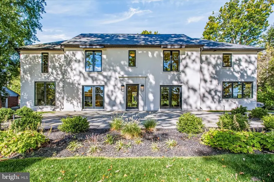 601 W Park Ave, State College, PA 16803 - #3