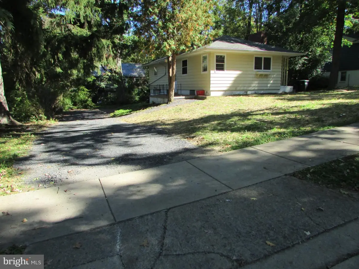 935 Taylor St, State College, PA 16803 - #1
