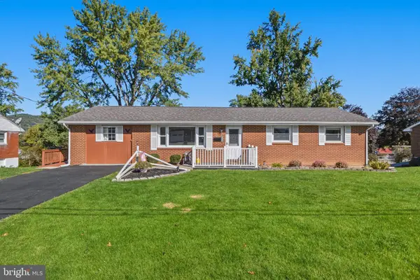 1017 E High St, BELLEFONTE, PA 16823