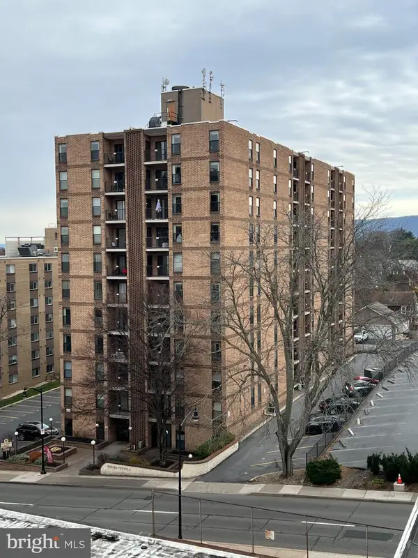 456 E Beaver Ave #802, STATE COLLEGE, PA 16801