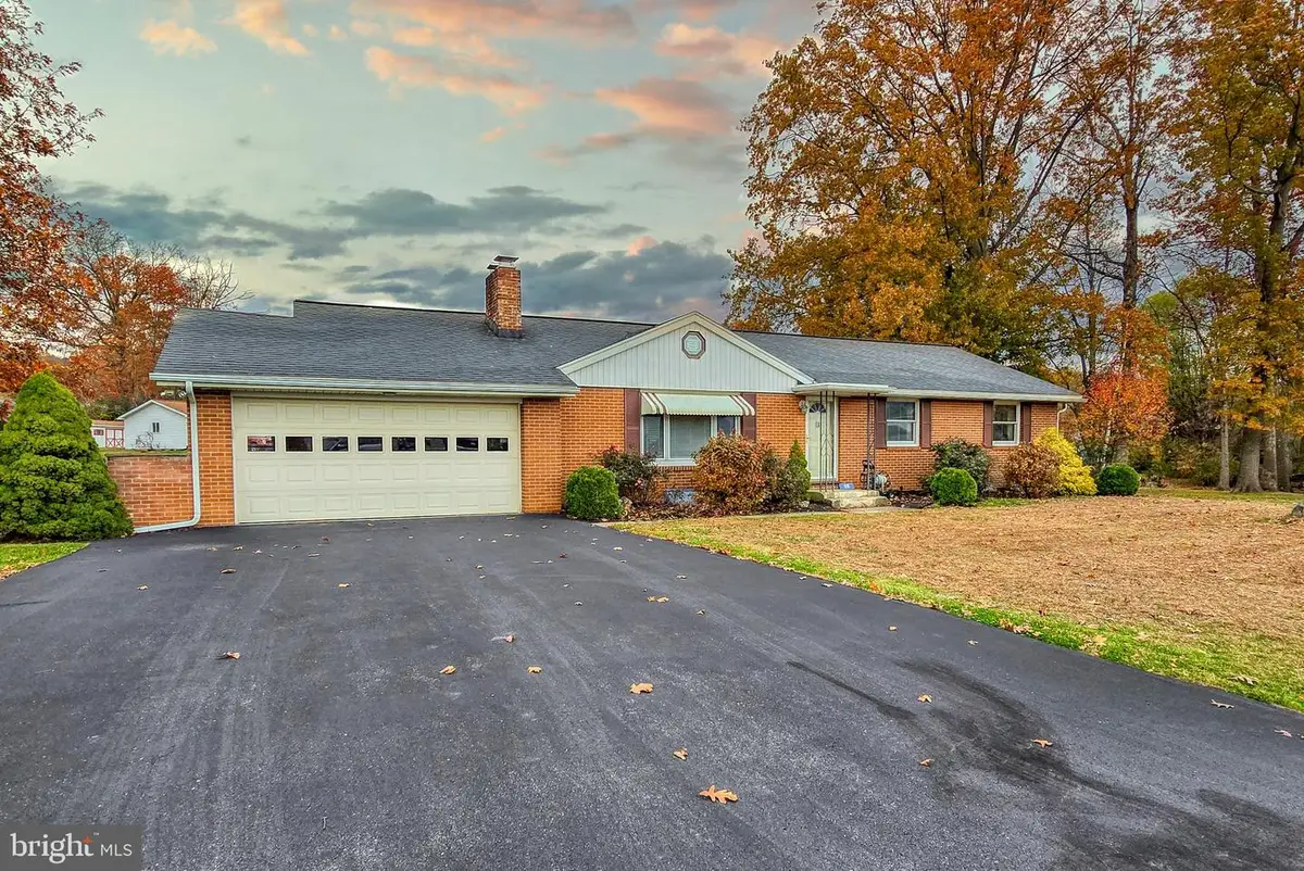 8 Sylvan W, Jersey Shore, PA 17740 - Image #1