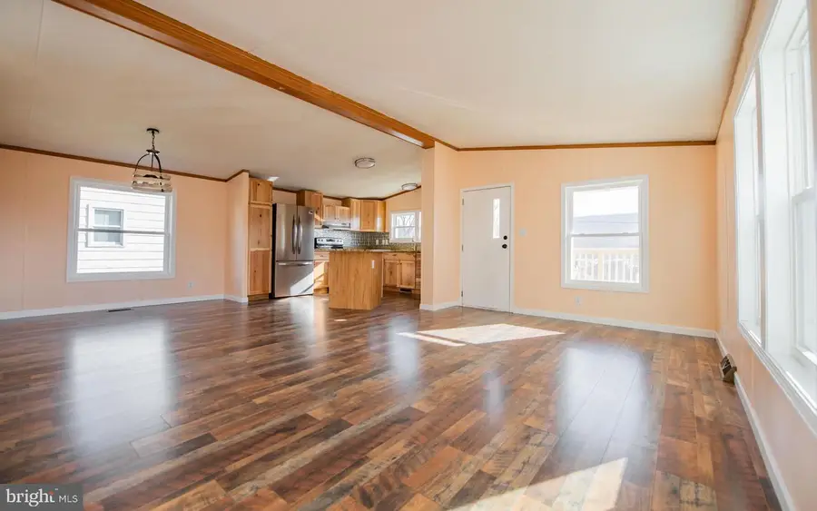 937 Center Street, Lock Haven, PA 17745 - Image #2