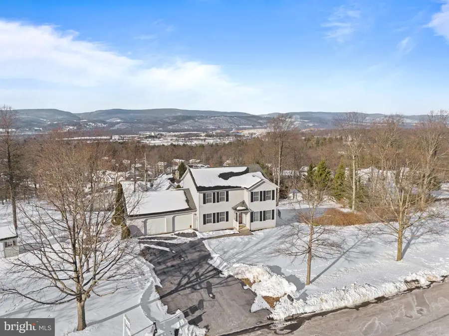 229 Cochise Trl, Lock Haven, PA 17745 - #2