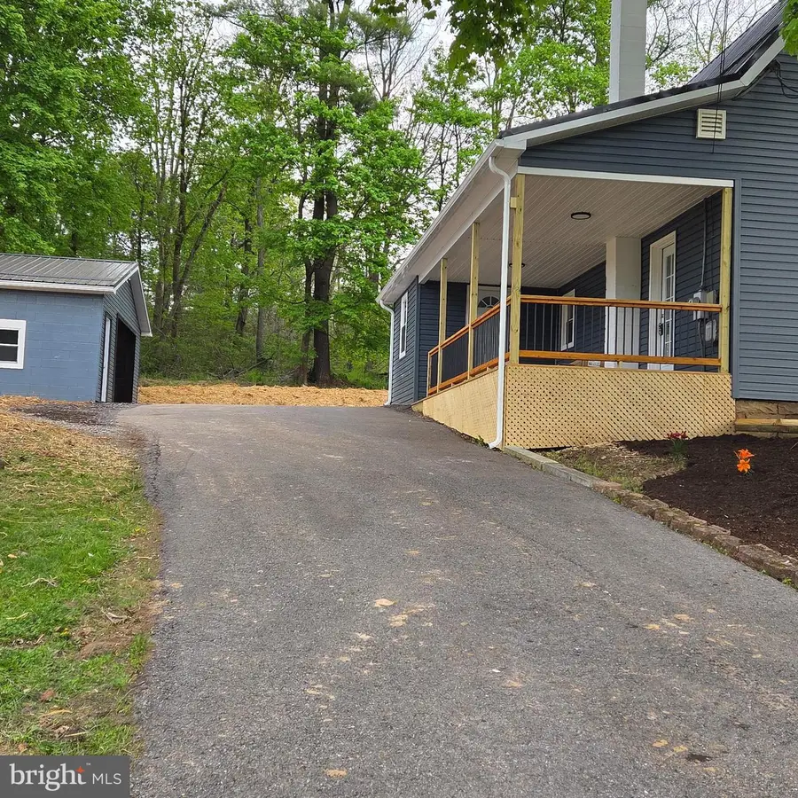 320 Long Run Rd, Mill Hall, PA 17751 - #2