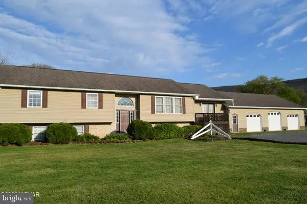 1835 Aaron Dr, LOCK HAVEN, PA 17745