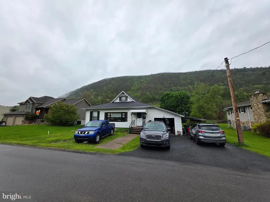 1109 Central Ave, Renovo, PA 17764 - #2