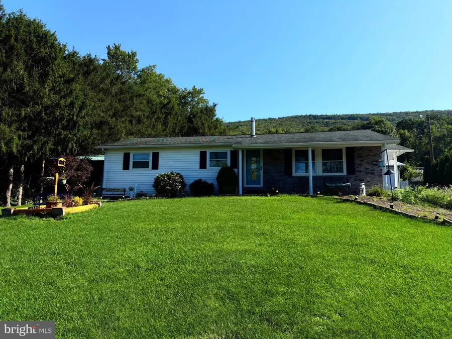 1328 Youngdale Rd, Lock Haven, PA 17745 - #3