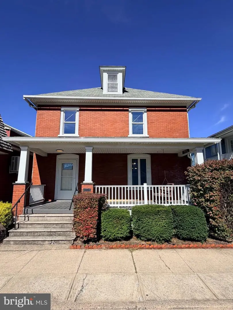 5 E Bald Eagle St, Lock Haven, PA 17745 - #1