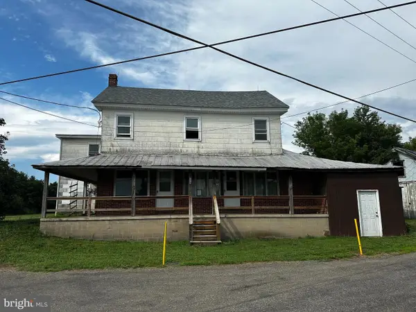224 Middle Rd, CATAWISSA, PA 17820