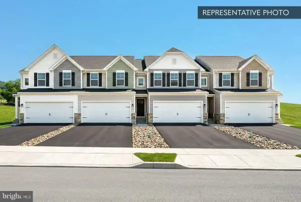 24-104 Julian Dr #lot 37, BLOOMSBURG, PA 17815