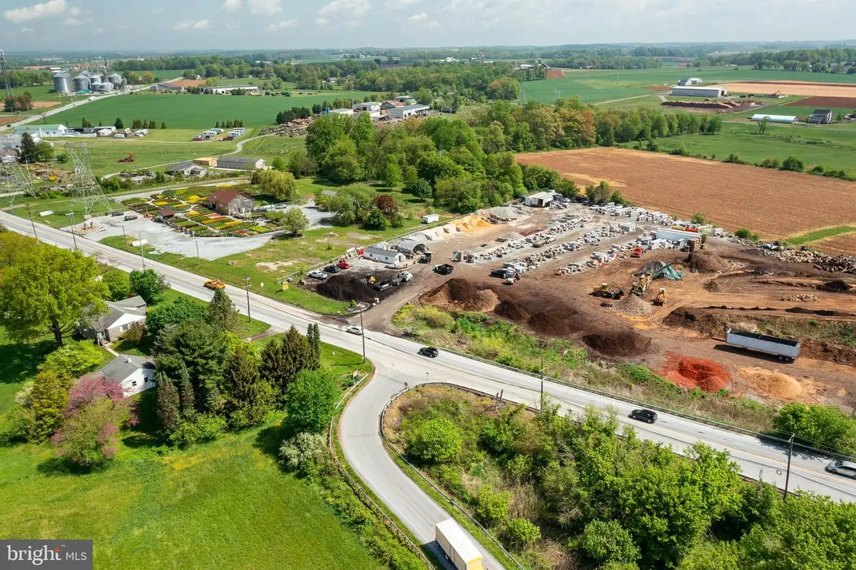 430 Limestone Rd, Oxford, PA 19363 - #1