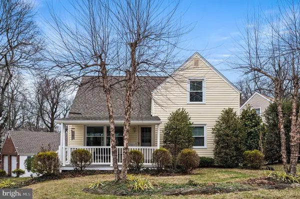 25 Midland Ave, BERWYN, PA 19312