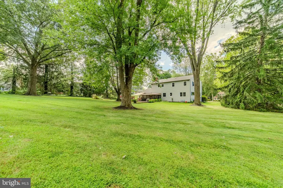 1527 Anne Dr, West Chester, PA 19380 - Image #3