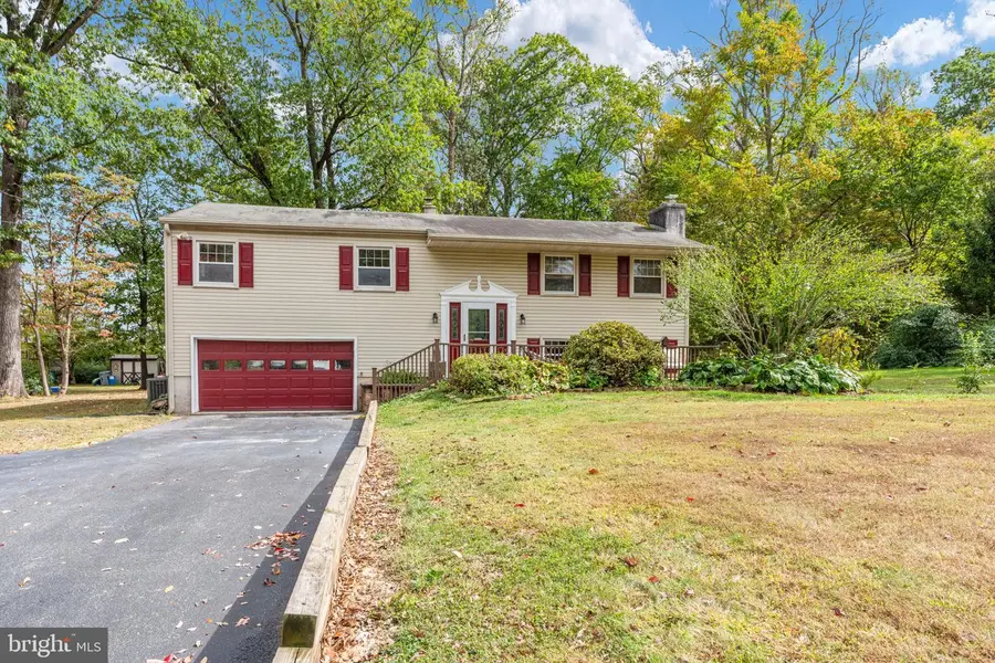 1206 Laurelwood Rd, Pottstown, PA 19465 - Image #2