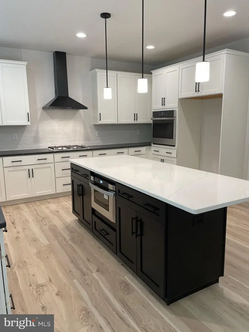 127 Bishop Rd, Pottstown, PA 19465 - Image #2