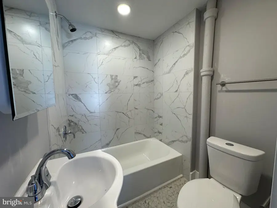 209 Morgan St, Phoenixville, PA 19460 - Image #2