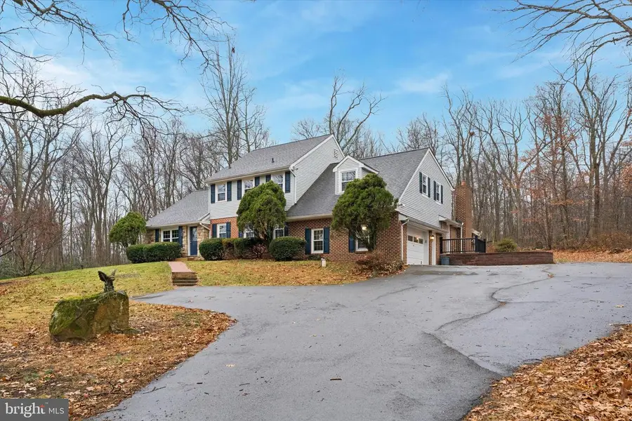 2435 Saint Peters Rd, Pottstown, PA 19465 - Image #2