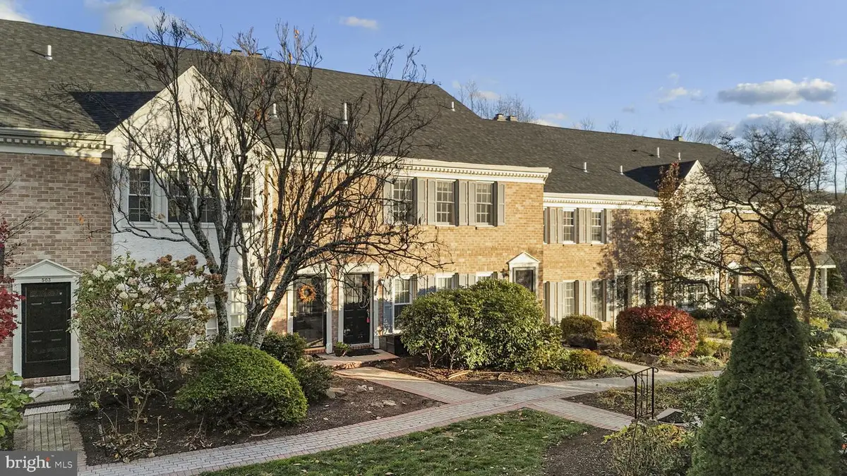 506 Everest Cir #506, West Chester, PA 19382 - Image #1