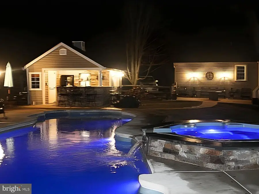 27 Fox Farm Ln, Downingtown, PA 19335 - Image #3