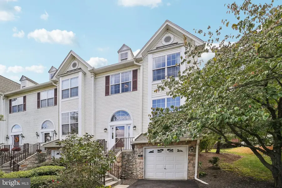 222 Birchwood Dr, West Chester, PA 19380 - Image #2