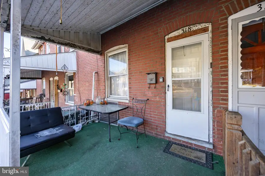 318 W Lincoln Hwy, Coatesville, PA 19320 - Image #2