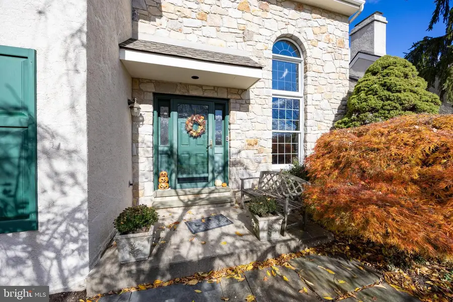 347 Harshaw Dr, Chester Springs, PA 19425 - Image #3