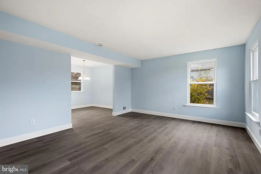 19 Windemere Ct, Downingtown, PA 19335 - Image #2