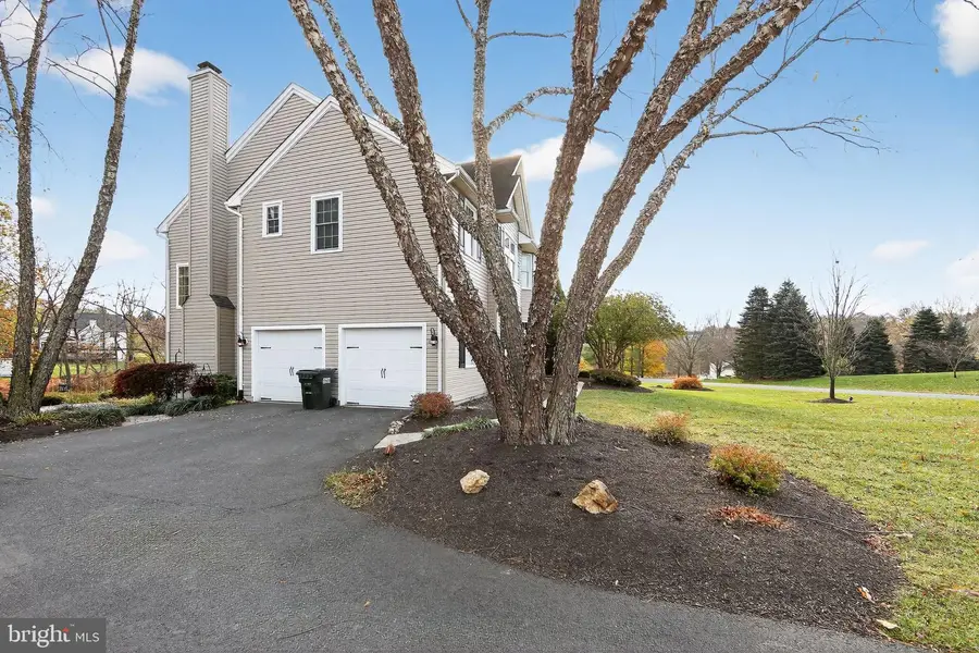 19 Angelica Dr, Avondale, PA 19311 - Image #3