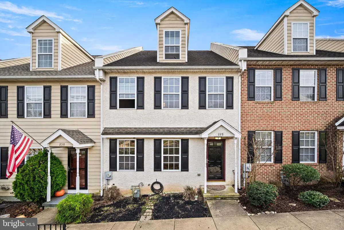 228 E Mulberry St, Kennett Square, PA 19348 - Image #1