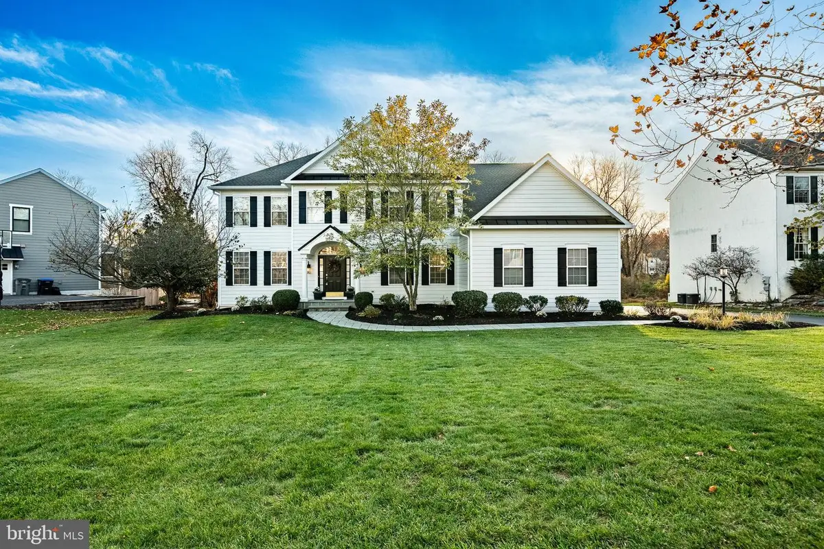 309 Creek Crossing Ln, Chester Springs, PA 19425 - Image #1