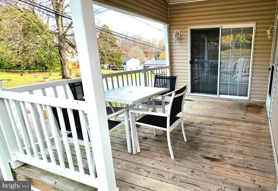 787 W Main St, Coatesville, PA 19320 - Image #3