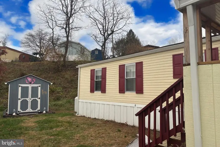 141 Penn Dr, Coatesville, PA 19320 - #3