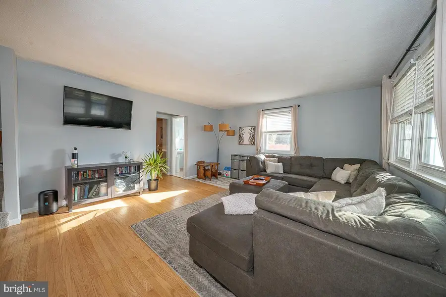 101 Pennsylvania Ave, Phoenixville, PA 19460 - Image #3