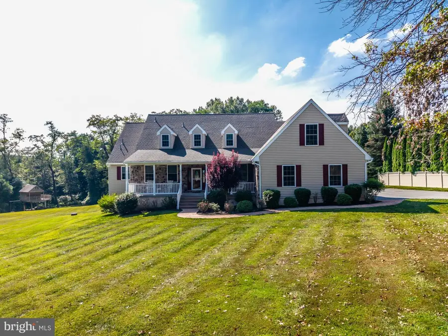1657 S Glenside Rd, West Chester, PA 19380 - Image #2