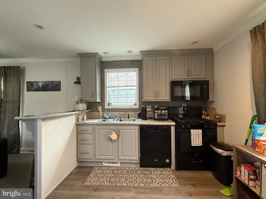 15 Mockingbird Ln, Phoenixville, PA 19460 - Image #3