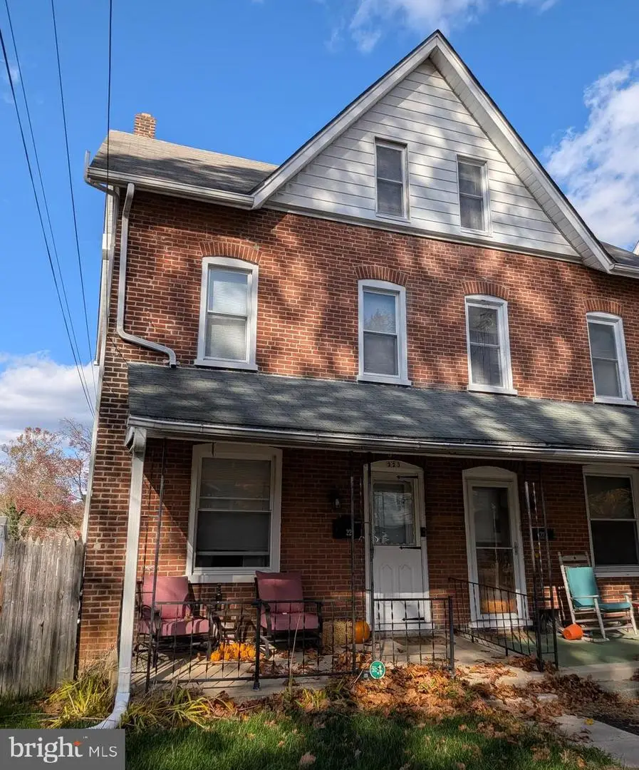 223 W Pennsylvania Ave, Downingtown, PA 19335 - Image #1