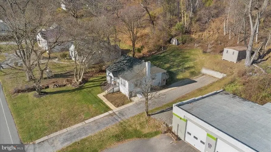 154 Doe Run Rd, Coatesville, PA 19320 - Image #2