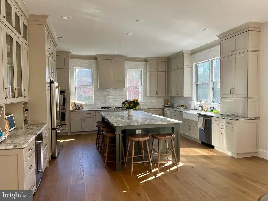 380 Zynn Rd, Downingtown, PA 19335 - Image #2