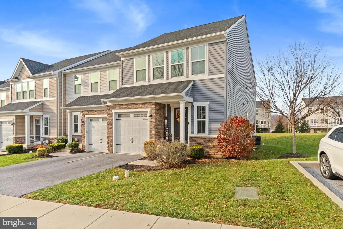 131 Mulberry Dr, Malvern, PA 19355 - Image #1