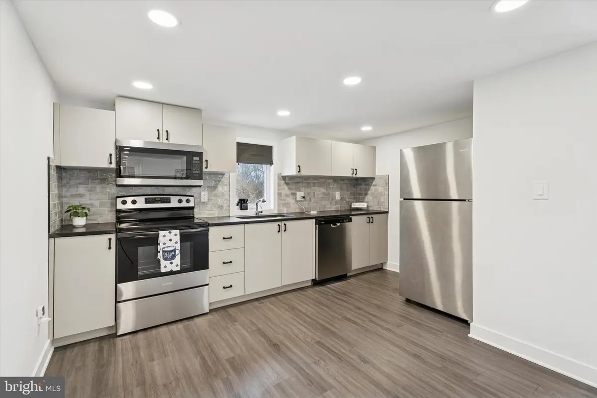 841 Cypress Ave, Spring City, PA 19475 - Image #1