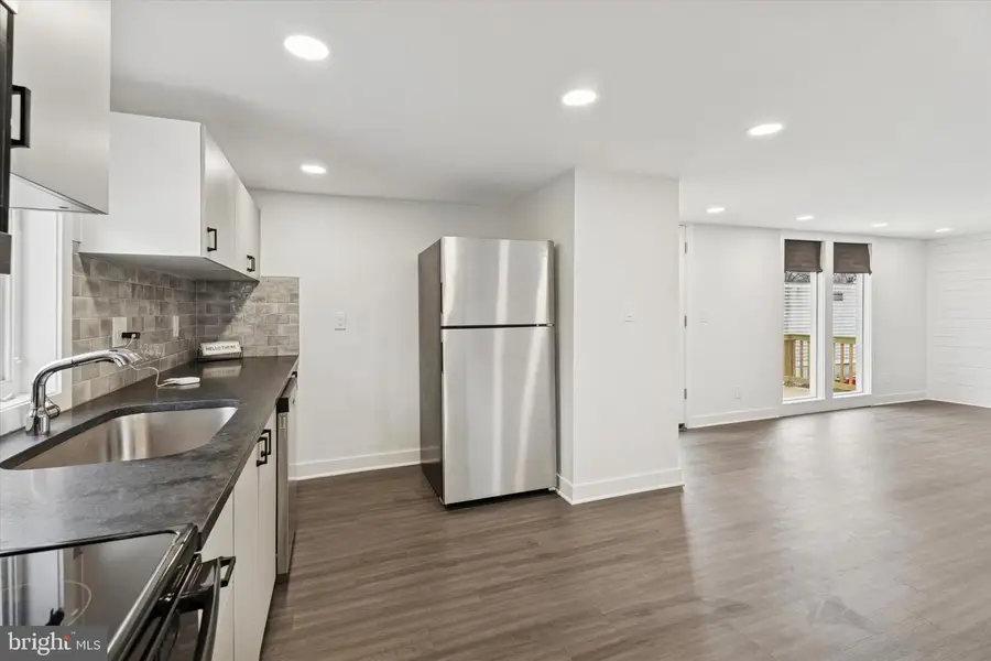 841 Cypress Ave, Spring City, PA 19475 - Image #2