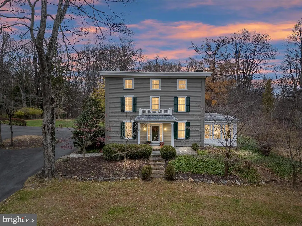 417 Burnt Mill Rd, Chadds Ford, PA 19317 - Image #1